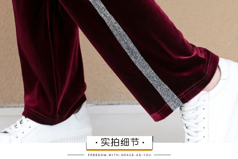 Gold Vvelvet Sports Suit Women 2025 New Autumn Spring Mother Casual Suit Fashion Loose Wide Leg Pants Two-Piece Suit Female