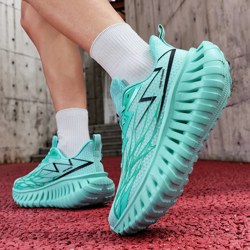 High-quality Chunky Running Shoes Women Men Light Comfy Outdoor Jogging Summer Mesh Breathable Trekking Shoes Versatile Sneakers