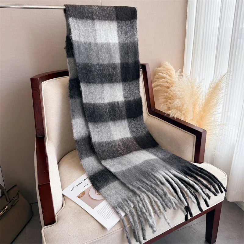 2025 NEW Luxury Cashmere Women Plaid Scarf Winter Warm Shawl and Wrap Bandana Pashmina Long Tassel Female Foulard Thick Blanket