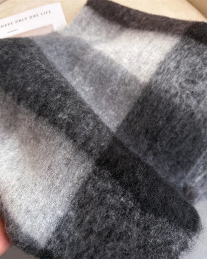 2025 NEW Luxury Cashmere Women Plaid Scarf Winter Warm Shawl and Wrap Bandana Pashmina Long Tassel Female Foulard Thick Blanket